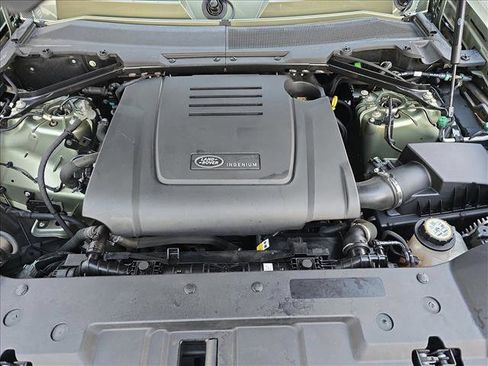 Certified 2022 Land Rover Defender 110 S image 30