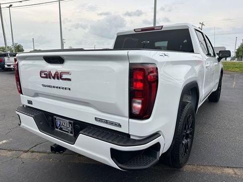 New 2025 GMC Sierra 1500 Elevation image 8