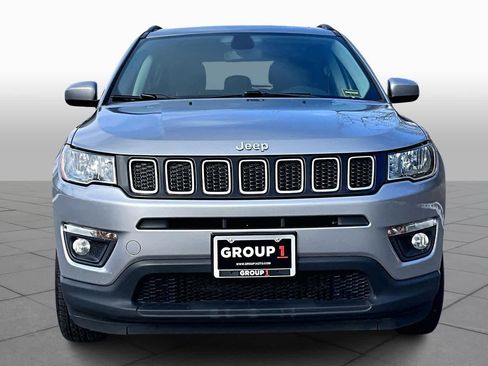 Used 2018 Jeep Compass Latitude w/ Cold Weather Group image 3