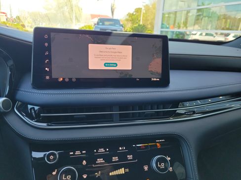 Used 2026 INFINITI QX60 Sport w/ Dark Cargo Package image 24