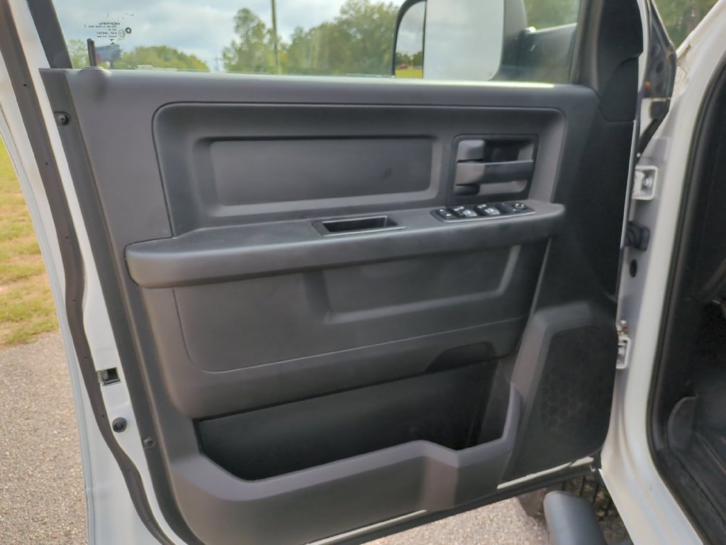 Used 2018 RAM 2500 Tradesman w/ Protection Group AWD/4WD image 12