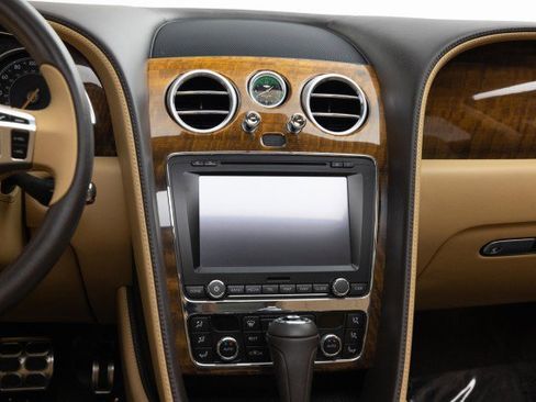 Used 2016 Bentley Flying Spur V8 image 20