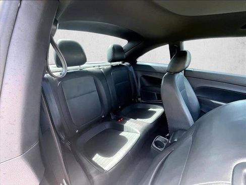 Used 2018 Volkswagen Beetle 2.0T S w/ Style & Comfort Package For S FWD image 26