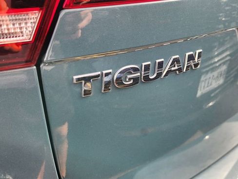 Used 2019 Volkswagen Tiguan S FWD image 9