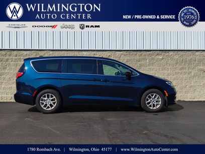 Used 2024 Chrysler Pacifica Touring-L