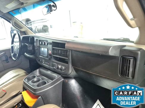 Used 2021 Chevrolet Express 3500 Extended w/ Driver Convenience Package RWD image 24