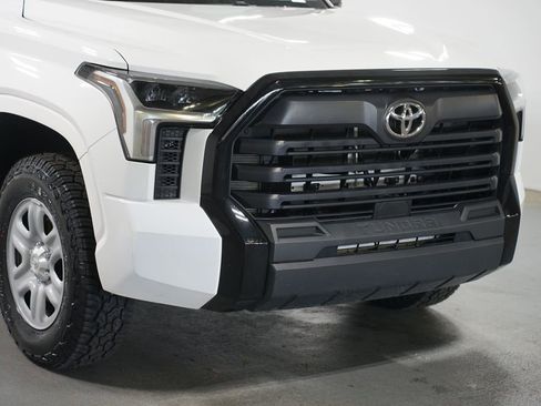 Used 2024 Toyota Tundra SR AWD/4WD image 4