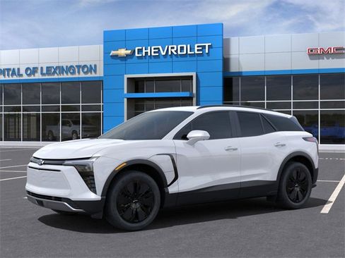 New 2025 Chevrolet Blazer EV LT image 2