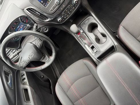 Used 2023 Chevrolet Equinox RS AWD/4WD image 35
