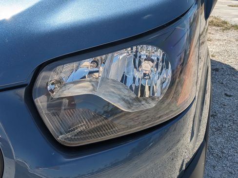 Used 2023 Ford Transit 350 XL w/ Fleet Safety Package image 9