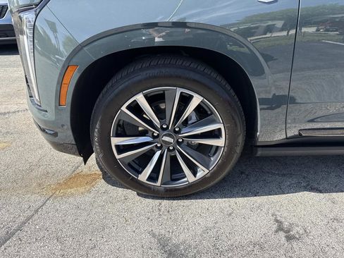 Certified 2025 Cadillac Escalade Sport w/ Touring Package image 10