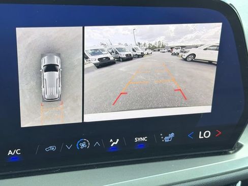 Used 2024 Chevrolet Traverse LT w/ LPO, Floor Liner Package image 28