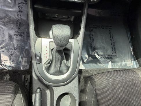Used 2023 Kia Forte LXS w/ LXS Technology Package FWD image 13