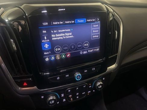 Used 2020 Chevrolet Traverse High Country AWD/4WD image 19