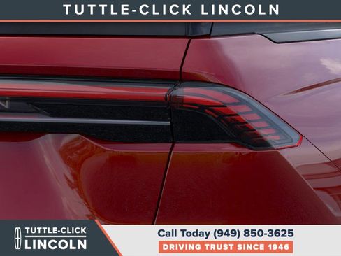 New 2026 Lincoln Nautilus Reserve w/ Jet Appearance Package image 21