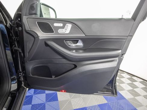 Used 2025 Mercedes-Benz GLE 350 4MATIC image 15