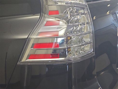 Certified 2023 Lexus GX 460 Premium w/ Premium Package image 34