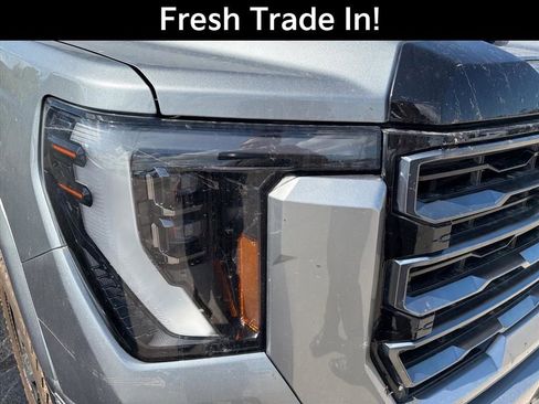 Used 2024 GMC Sierra 2500 AT4 w/ AT4 Premium Plus Package image 5