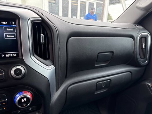 Used 2021 GMC Sierra 1500 Elevation RWD image 28