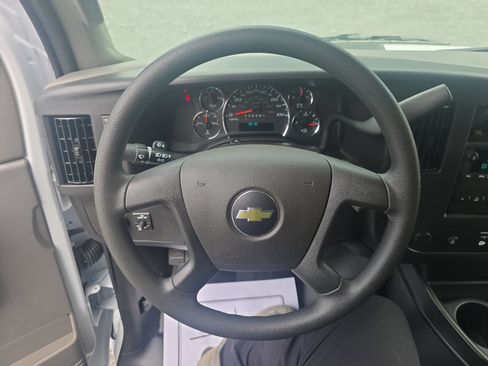 New 2025 Chevrolet Express 2500 RWD image 17