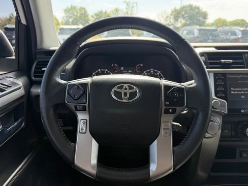Used 2020 Toyota 4Runner SR5 Premium AWD/4WD image 14