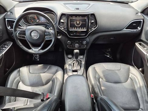 Used 2019 Jeep Cherokee Limited AWD/4WD image 18