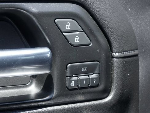 Used 2019 Chevrolet Silverado 1500 High Country AWD/4WD image 15