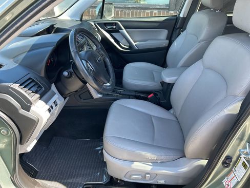 Used 2015 Subaru Forester 2.5i Touring w/ Popular Package #1 image 9