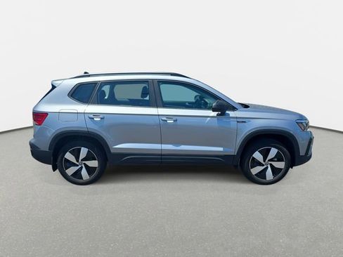 Used 2024 Volkswagen Taos S AWD/4WD image 3