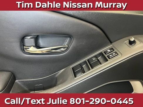 Used 2023 Nissan Frontier SV w/ Technology Package AWD/4WD image 22