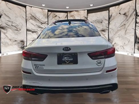 Used 2020 Kia Optima SE FWD image 17