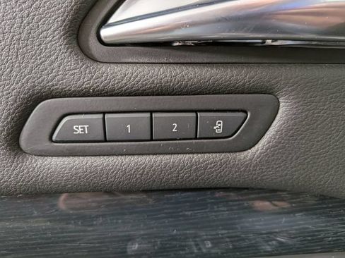 Used 2019 Cadillac XT4 Premium Luxury FWD image 14