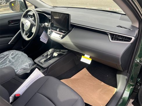 New 2026 Toyota Corolla Cross LE image 16