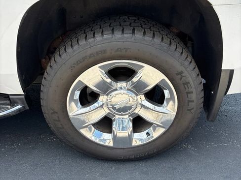 Used 2019 Chevrolet Tahoe Premier AWD/4WD image 8