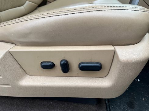 Used 2011 Ford F150 Lariat w/ Lariat Plus Pkg image 13