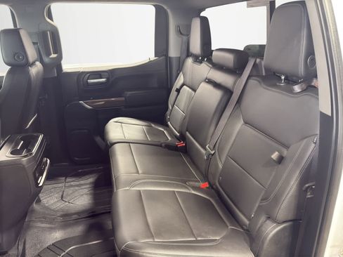 Used 2020 Chevrolet Silverado 1500 LT Trail Boss image 23