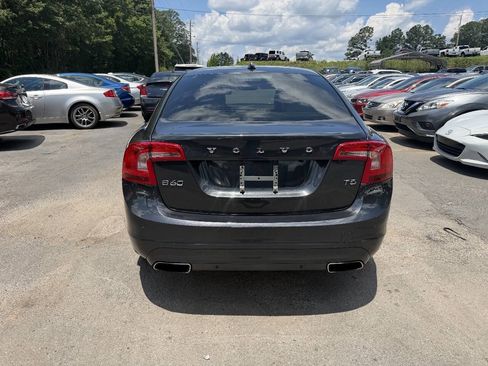 Used 2015 Volvo S60 T5 Platinum w/ 19" Sport Package FWD image 6