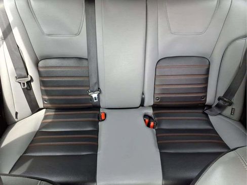 Used 2023 Nissan Kicks SR w/ SR Premium Package FWD image 17