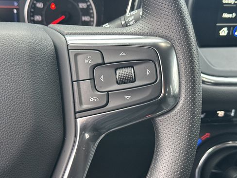 New 2025 Chevrolet Blazer LT w/ Convenience Package image 26