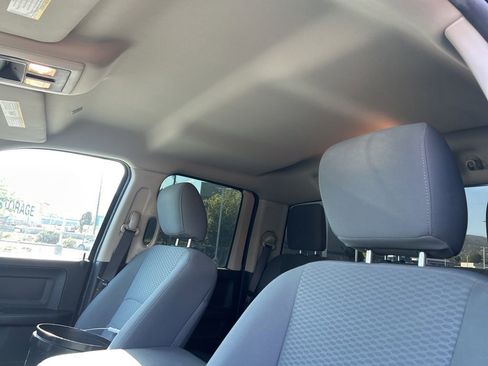 Used 2017 RAM 1500 Express AWD/4WD image 20
