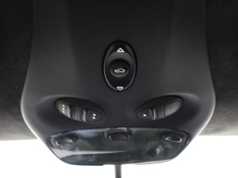 Used 2005 Porsche 911 Carrera image 19