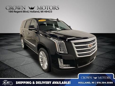 Used 2017 Cadillac Escalade Platinum image 1