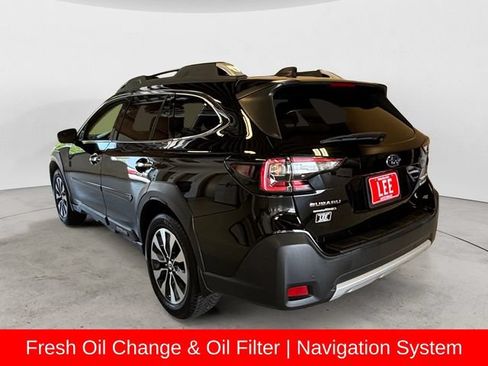 Used 2023 Subaru Outback Touring XT AWD/4WD image 3