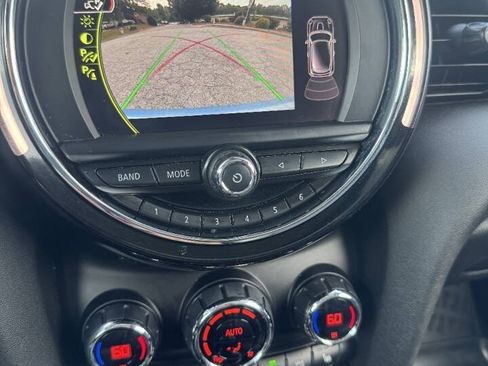 Used 2016 MINI Cooper 2-Door Hardtop FWD image 28
