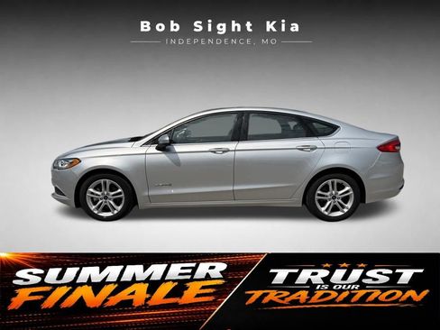 Used 2018 Ford Fusion S FWD image 6