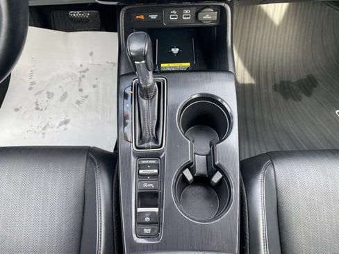Used 2023 Honda Civic Touring image 40