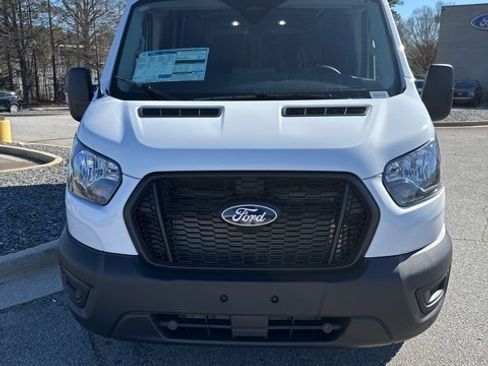 New 2026 Ford Transit 250 148 Medium Roof w/ Load Area Protection Package image 4