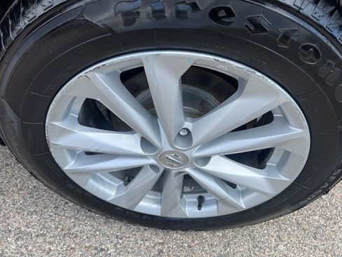 Used 2017 Nissan Rogue Sport SV w/ SV All-Weather Package image 44