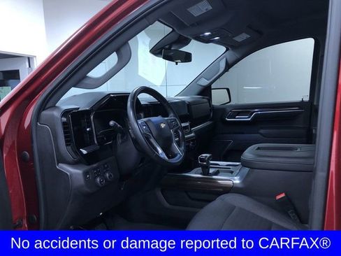 Used 2022 Chevrolet Silverado 1500 LT image 2