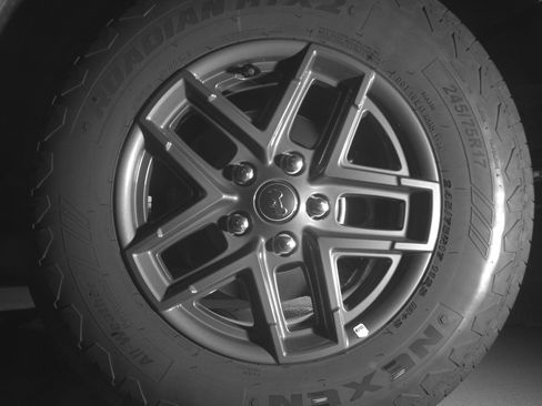 Used 2025 Jeep Wrangler Unlimited Sport AWD/4WD image 14